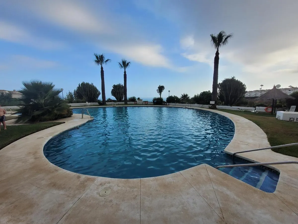 Casa Georgina - Cozy 2 Bed 2 Bath Groundfloor Apartment Sitio de Calahonda