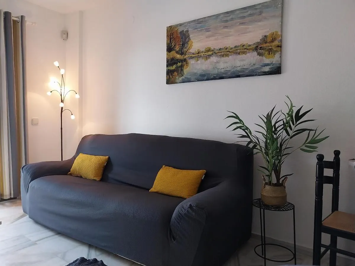 Casa Georgina - Cozy 2 Bed 2 Bath Groundfloor Apartment Sitio de Calahonda