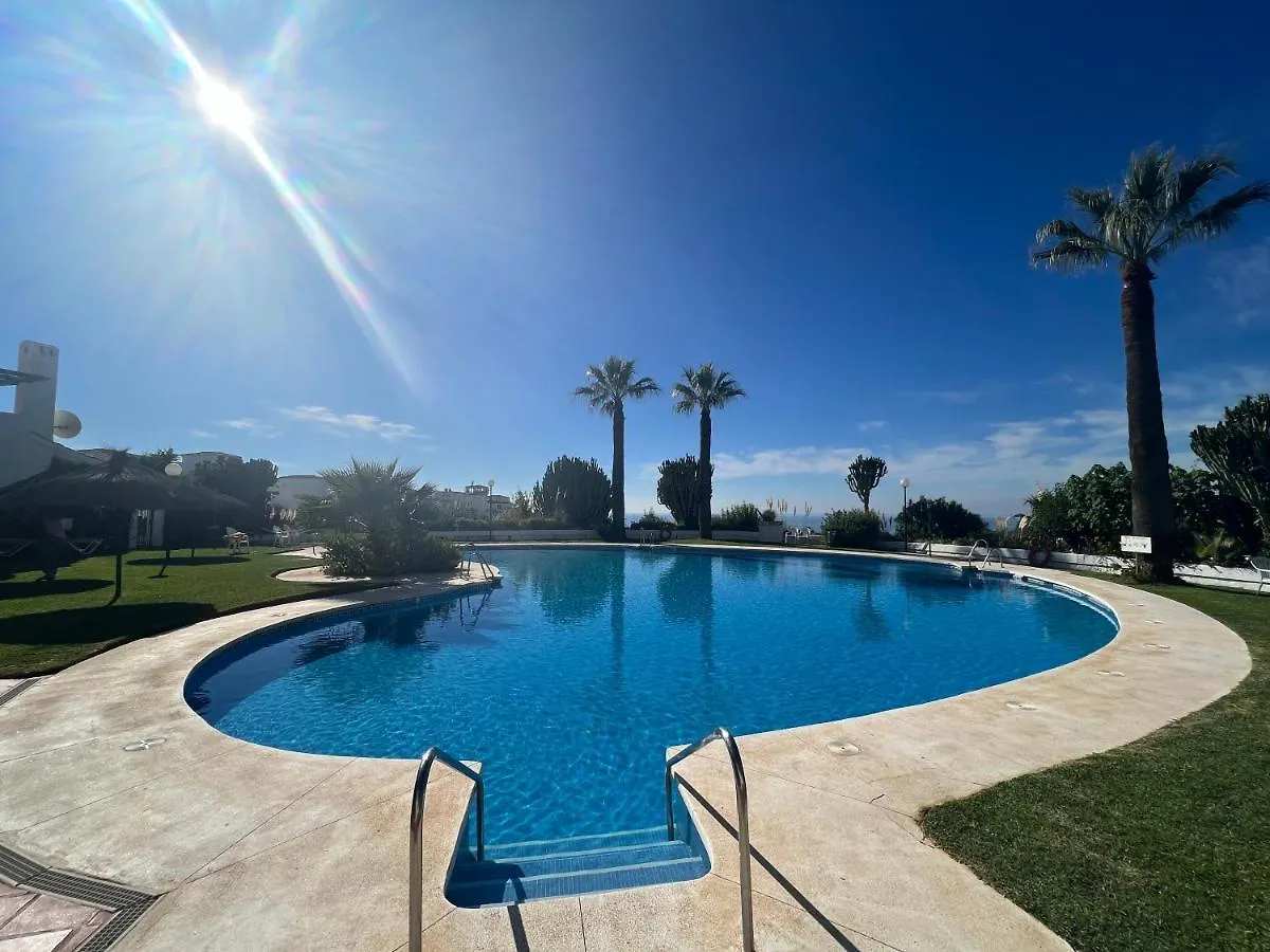 Casa Georgina - Cozy 2 Bed 2 Bath Groundfloor Apartment Sitio de Calahonda